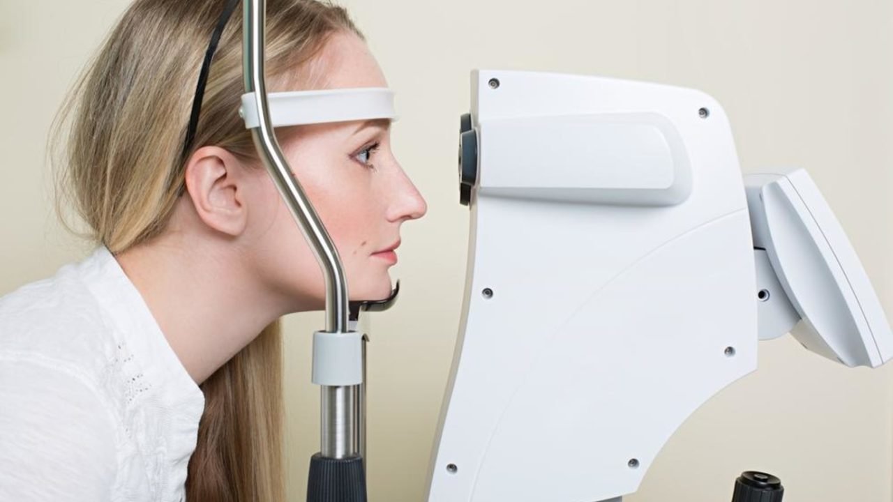 عمليات القرنية في مستشفى عبيد التخصصي بالرياض والأحساء – دقة طبية وتكنولوجيا متقدمة جعلت المستشفى الأفضل في السعودية