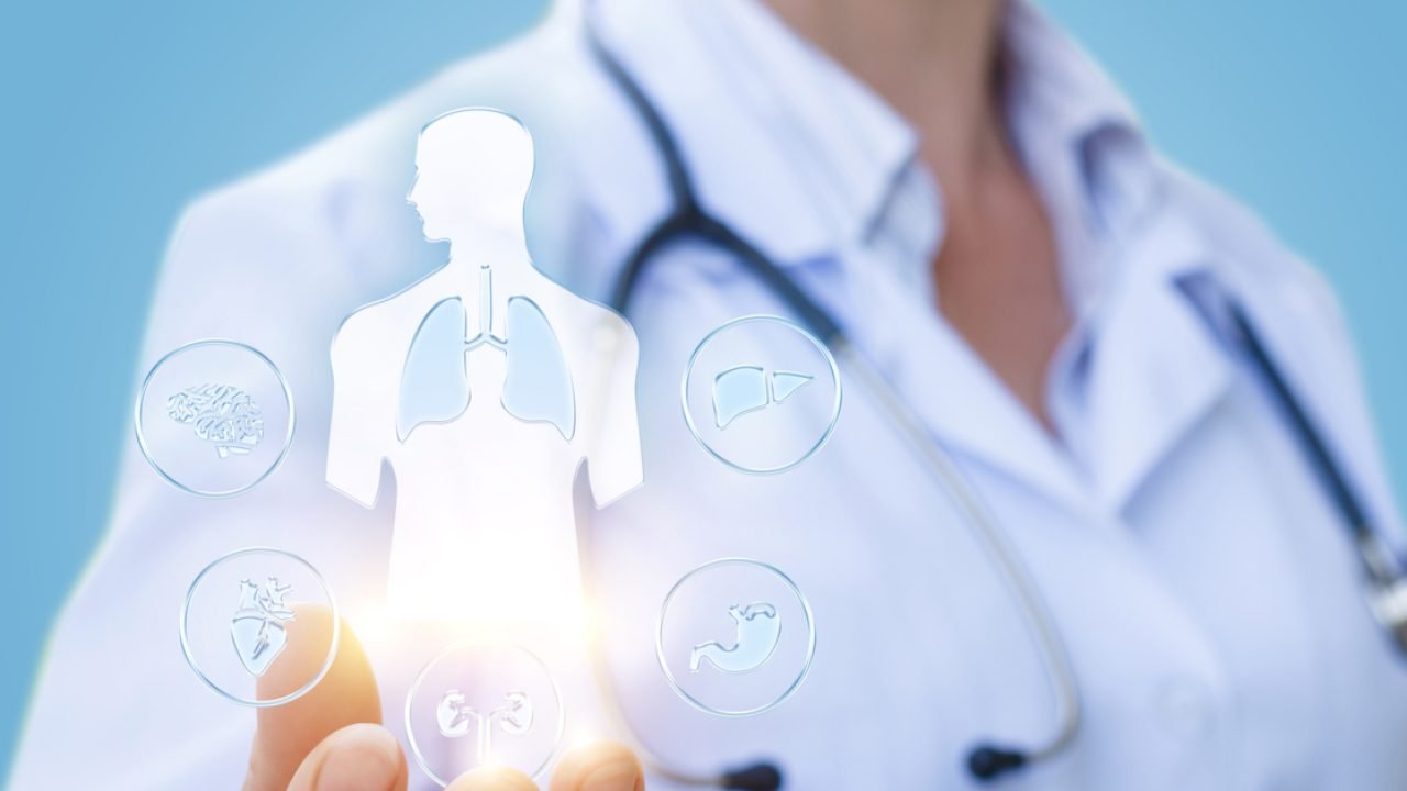 عيادة الباطنية في مستشفى عبيد التخصصي بالرياض والأحساء – رعاية طبية متكاملة بأعلى معايير الجودة في السعودية